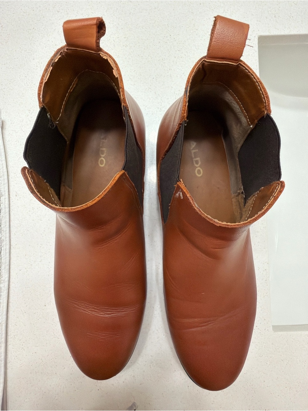 ALDO Men’s Tan Brown Leather Chukka Boots